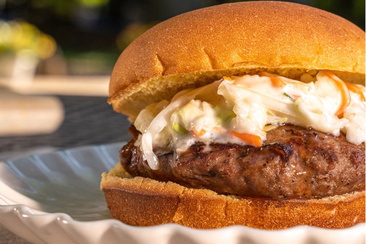 hot honey burger with coleslaw